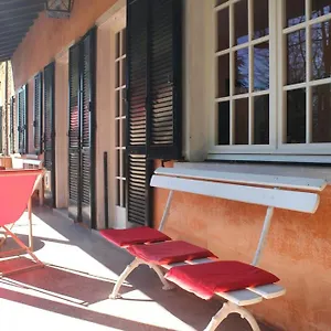 https://il-faggio-rosso-albiolo.it-lombardy.com