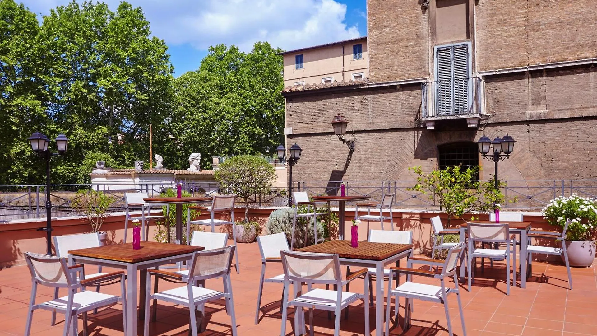 Hotel Indigo Rome - St. George, an IHG Hotel