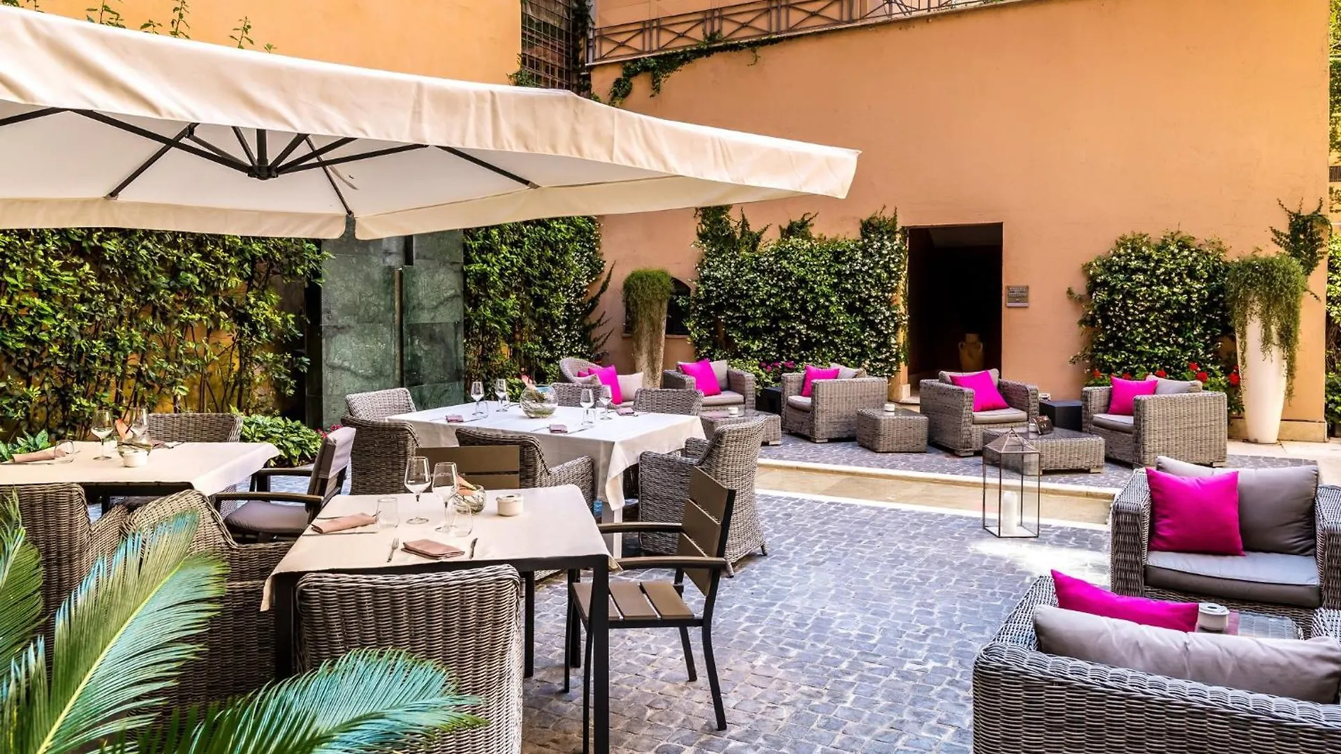 Hotel Indigo Rome - St. George, an IHG Hotel